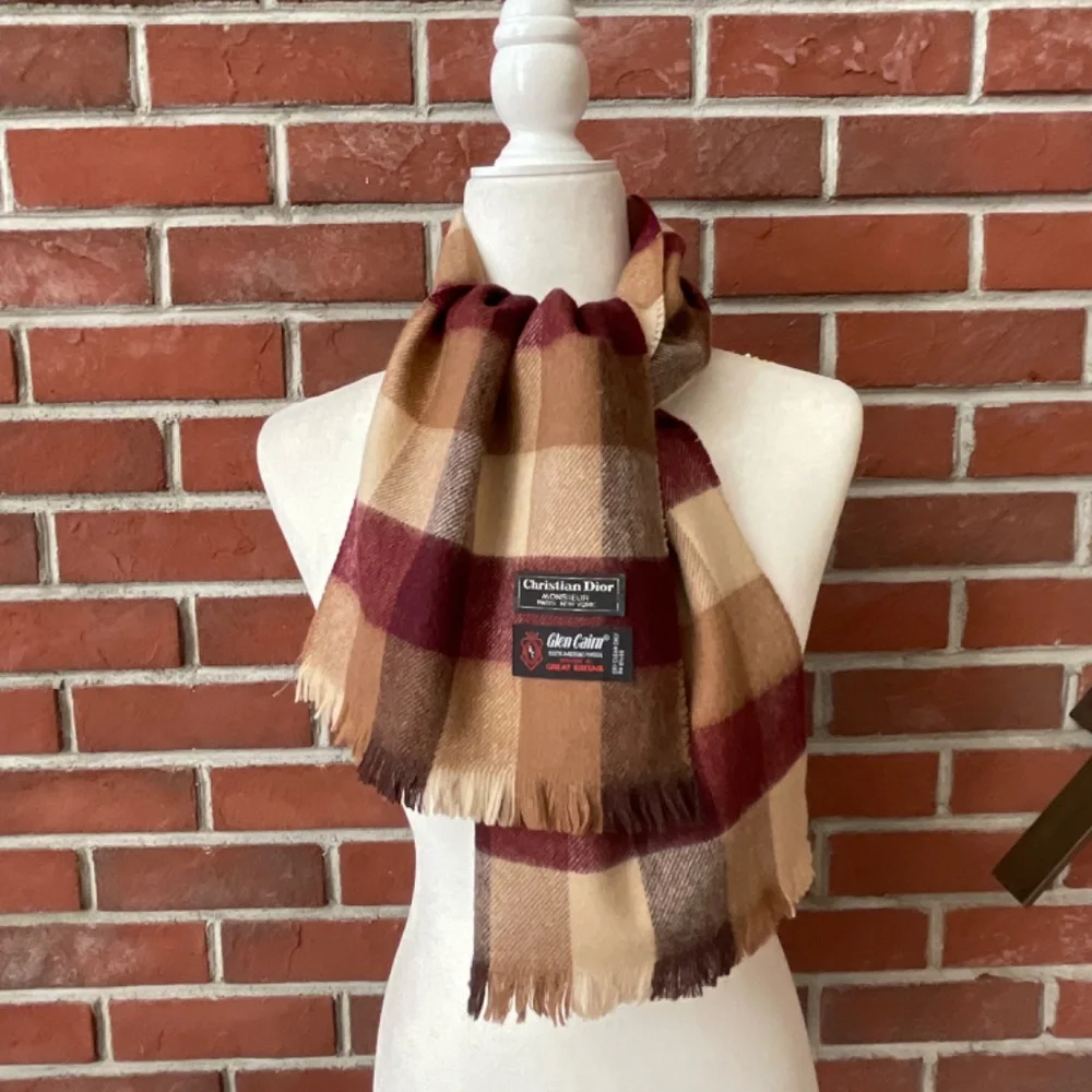 •Christian Dior Vintage Merino Wool Woven In Great Britain Plaid Scarf 50”/10” - Picture 7 of 7